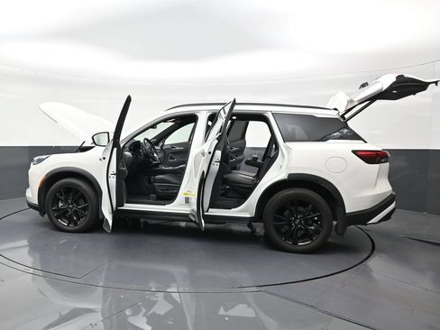Used 2025 INFINITI QX60 Luxe w/ Black Edition FWD image 30