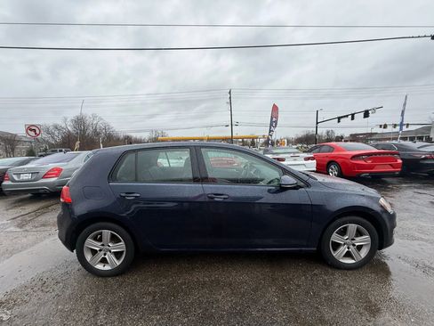 Used 2017 Volkswagen Golf Wolfsburg Edition FWD image 7