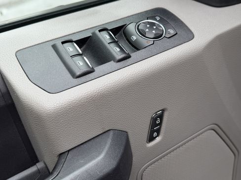 Used 2020 Ford F150 XL w/ Equipment Group 101A Mid image 5