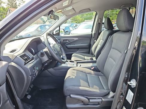Used 2020 Honda Ridgeline Sport image 14