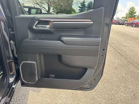 Used 2024 Chevrolet Silverado 1500 LT w/ Protection Package AWD/4WD image 21