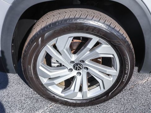 Used 2022 Volkswagen Atlas SE image 15