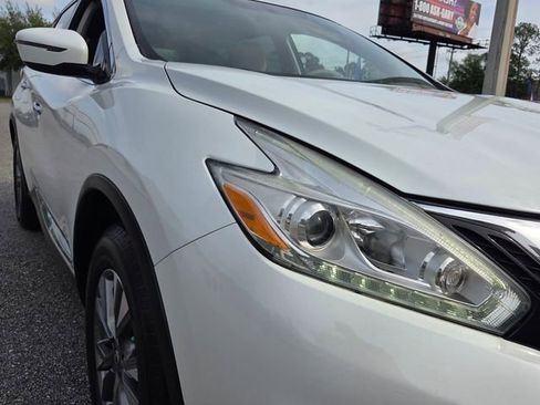 Used 2017 Nissan Murano S w/ Navigation Package image 18