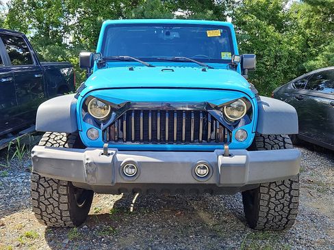 Used 2017 Jeep Wrangler Unlimited Sport w/ Quick Order Package 24S AWD/4WD image 2