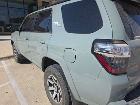 Used 2023 Toyota 4Runner TRD Off-Road AWD/4WD image 2