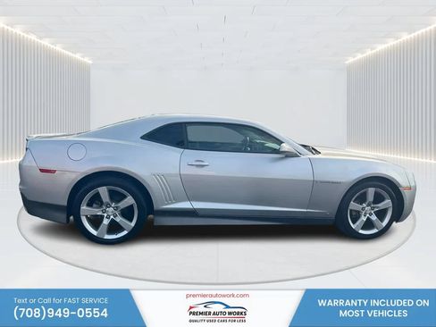 Used 2010 Chevrolet Camaro LT w/ LPO, Ground Effects Package RWD image 8