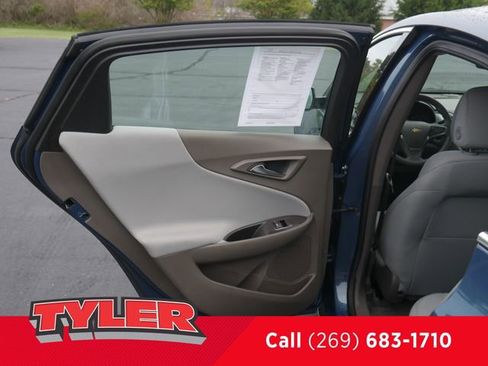 Used 2025 Chevrolet Malibu LT image 20