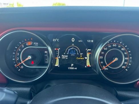 Used 2023 Jeep Wrangler Unlimited Rubicon w/ Xtreme 35 Tire Package AWD/4WD image 16