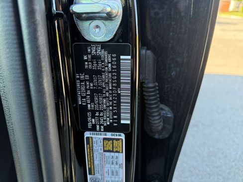 Used 2025 Kia Sportage LX FWD image 28