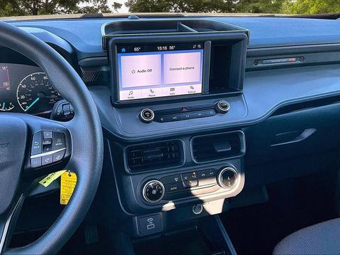 Used 2024 Ford Maverick XL image 11