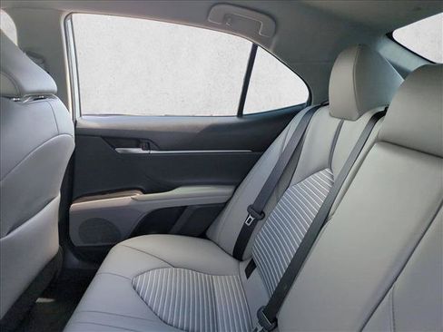 Certified 2023 Toyota Camry SE FWD image 17