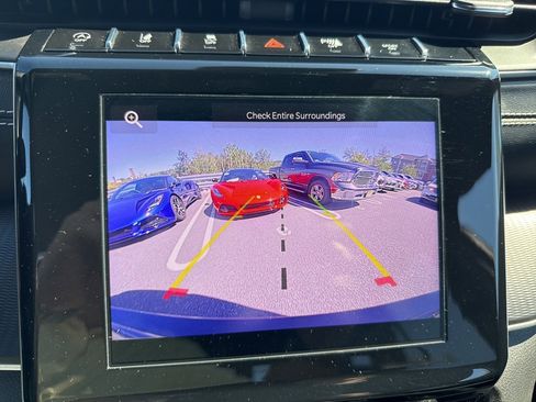 Used 2023 Jeep Grand Cherokee Altitude image 45