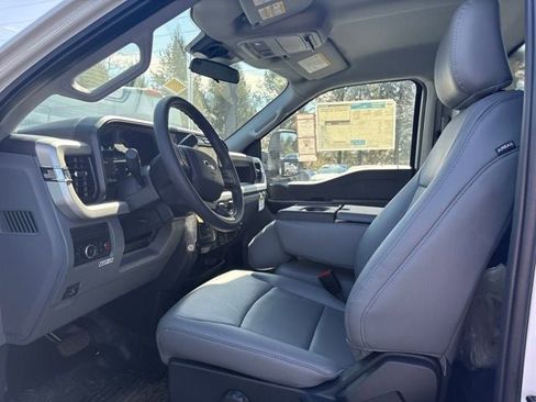 New 2026 Ford F550 4x4 Regular Cab Super Duty image 10