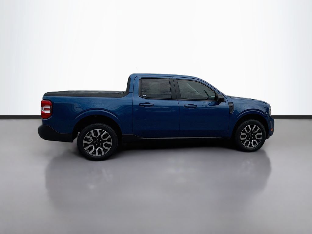 Used 2024 Ford Maverick Lariat w/ 4K Tow Package AWD/4WD image 4