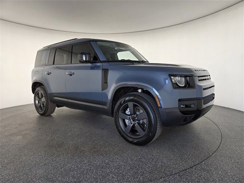 New 2026 Land Rover Defender 110 S image 15