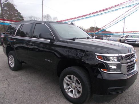 Used 2015 Chevrolet Tahoe LT image 18