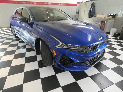 Used 2022 Kia K5 GT FWD image 3