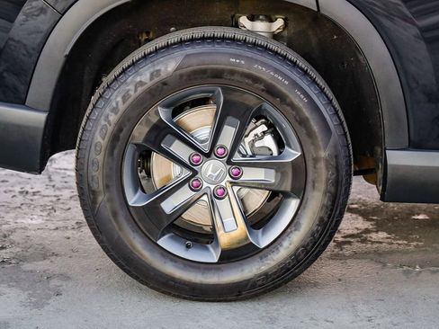 Used 2025 Honda Pilot EX-L image 12