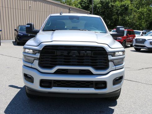 Used 2026 RAM 2500 Big Horn AWD/4WD image 11
