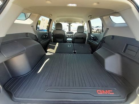 Used 2024 GMC Terrain AT4 w/ Tech Package AWD/4WD image 42