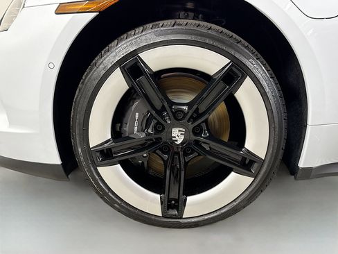 Certified 2026 Porsche Taycan AWD/4WD image 24