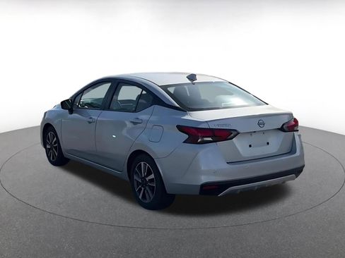 Used 2025 Nissan Versa SV image 12