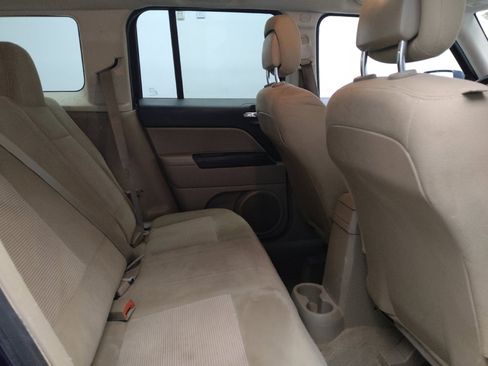 Used 2015 Jeep Patriot Latitude image 19