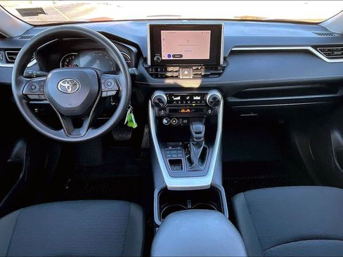 Used 2025 Toyota RAV4 LE image 16