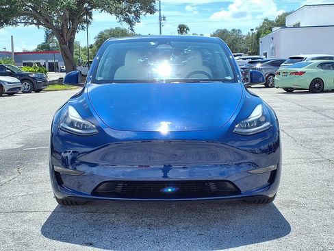 Used 2022 Tesla Model Y Performance AWD/4WD image 2