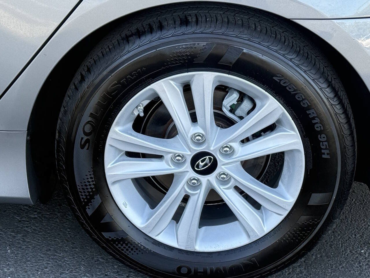 Used 2014 Hyundai Sonata GLS w/ Popular Equipment Group 2 FWD image 11