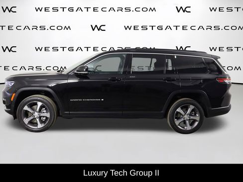 Used 2025 Jeep Grand Cherokee L Limited w/ Luxury Tech Group II image 5