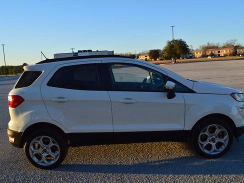 Used 2021 Ford EcoSport SE w/ SE Convenience Package image 7
