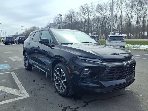 Used 2023 Chevrolet Blazer RS w/ Driver Confidence II Package AWD/4WD image 4