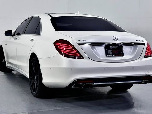 Used 2016 Mercedes-Benz S 63 AMG 4MATIC Sedan w/ Rear Seat Package image 9