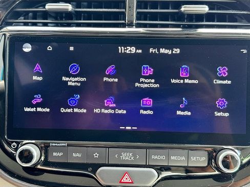 Used 2025 Kia Soul EX FWD image 12