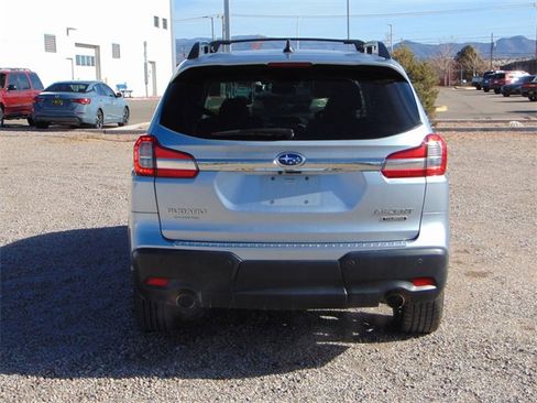 Used 2022 Subaru Ascent Touring image 5