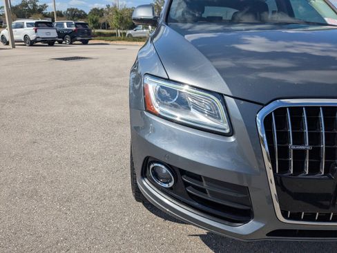 Used 2016 Audi Q5 2.0T Premium Plus w/ Technology Package image 12
