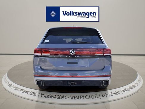 New 2026 Volkswagen Atlas Peak Edition AWD/4WD image 6