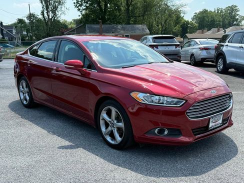 Used 2013 Ford Fusion SE FWD image 14