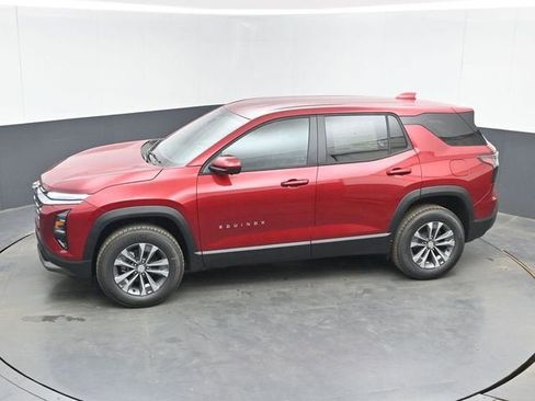 New 2026 Chevrolet Equinox LT w/ Convenience Package II AWD/4WD image 37