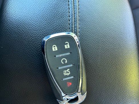Used 2024 Chevrolet Malibu LT FWD image 30