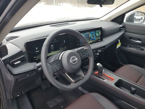 New 2026 Nissan Kicks SR image 11