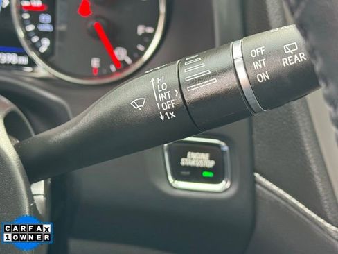 Certified 2022 GMC Acadia Denali w/ Black Diamond Edition image 20