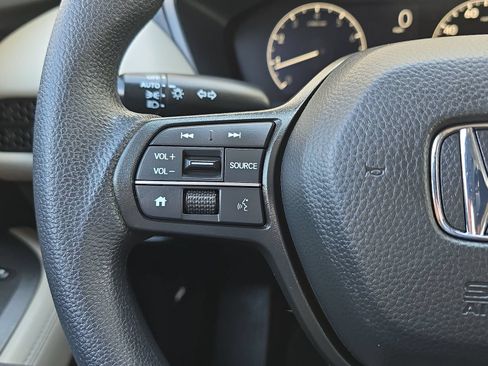 Certified 2025 Honda HR-V LX image 16