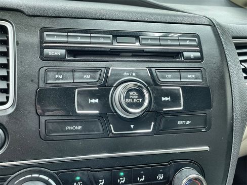 Used 2015 Honda Civic LX image 21