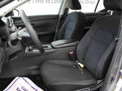 Used 2025 Nissan Sentra S FWD image 12