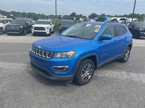 Used 2020 Jeep Compass Latitude FWD image 5