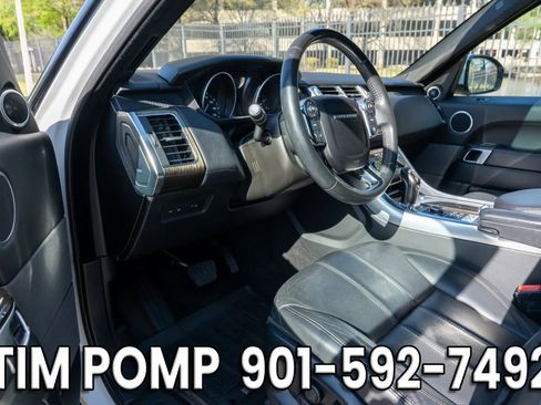 Used 2017 Land Rover Range Rover Sport SE image 10