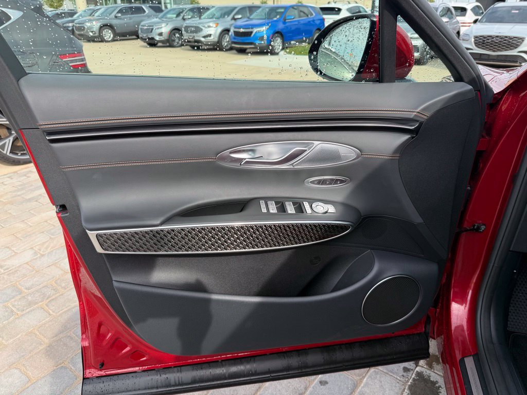 Used 2026 Genesis GV70 3.5T Sport Prestige AWD/4WD image 10