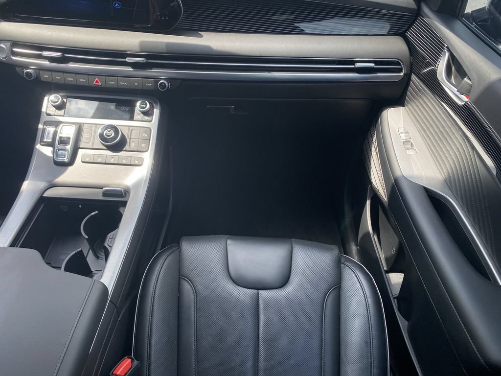 Used 2024 Hyundai Palisade Calligraphy FWD image 17